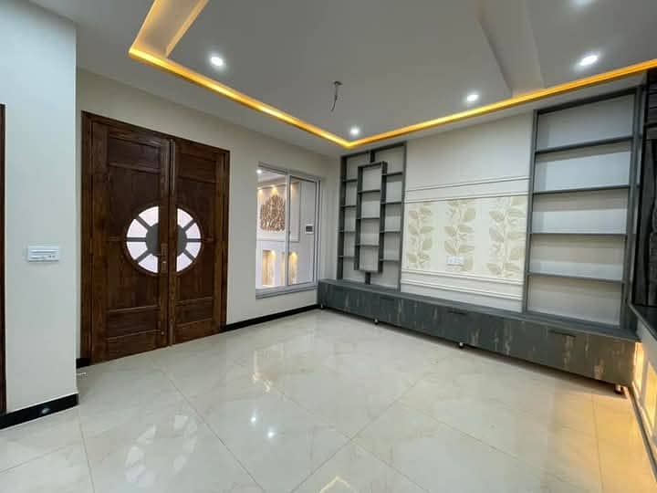 Mumtaz City 6 marla house for sale 5