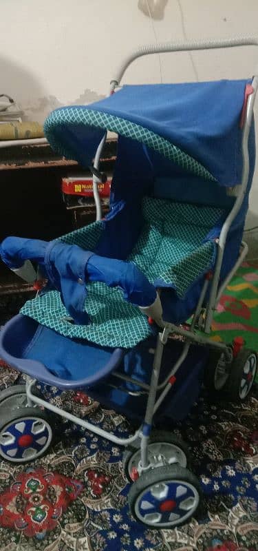 urgent sale baby pram 3