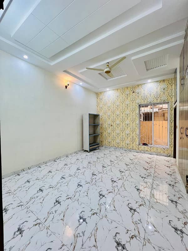 10 Marla Spanish House For Sale in Wapda Town Gujranwala 5