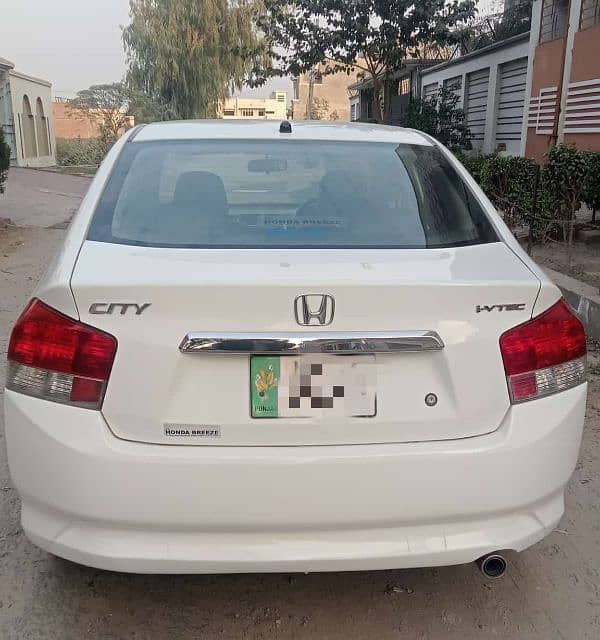 Honda City 2012 model  family Car total genuine 3