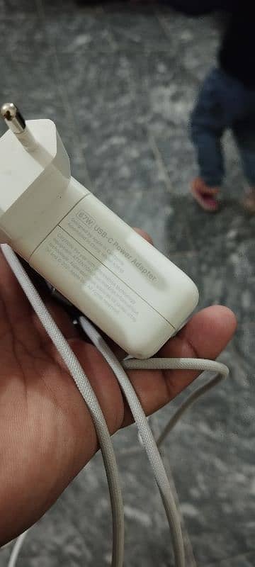 Apple MacBook M2 14inch original Megnatic charger 7