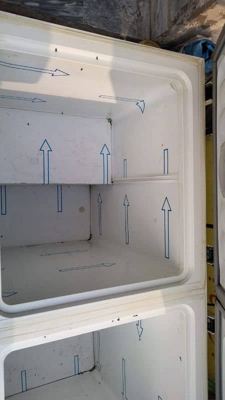 Refrigerator in A1 condition 2