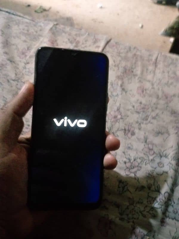 I am sail vivo Y20 4/64 prise 15000 5