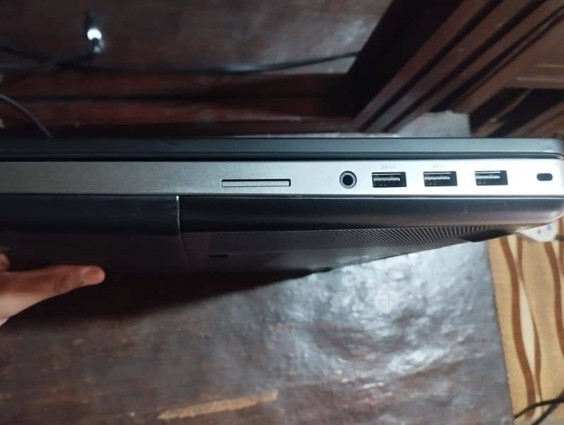 Laptop Dell 1