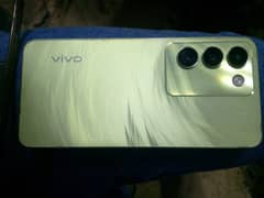 vivo y100