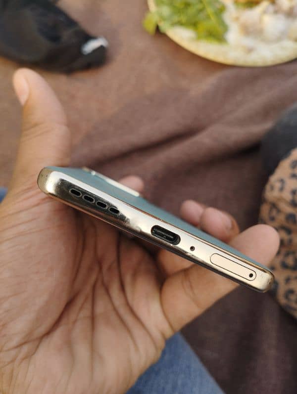 infinix zero 30 8/256 4months warranty 7