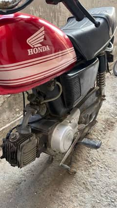 Honda CD70 1982 Model