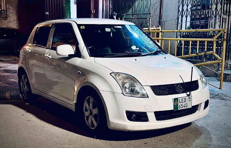 Suzuki Swift 2012 3