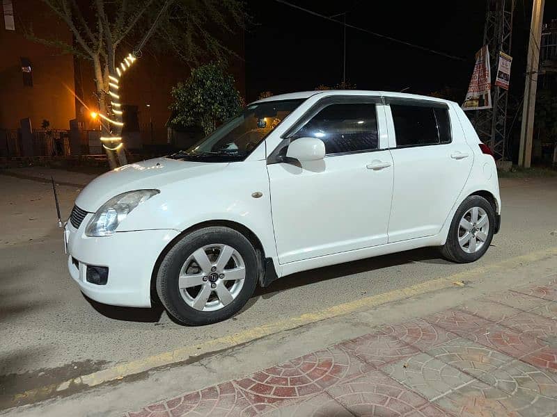 Suzuki Swift 2012 6