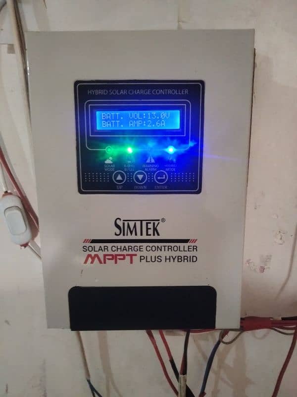 SIMTEK MPPT CHARGER CONTROLLER 70A 2