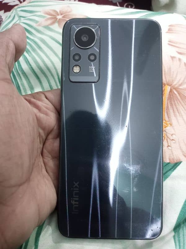 Infinix Note 11 with box charger original. 4