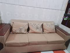 used 6 seater but In good condition sofa for urgent sale