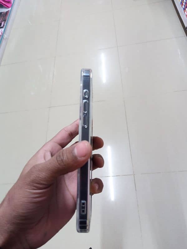 iphone 15 pro max Mob No: 0311-5249-234 3