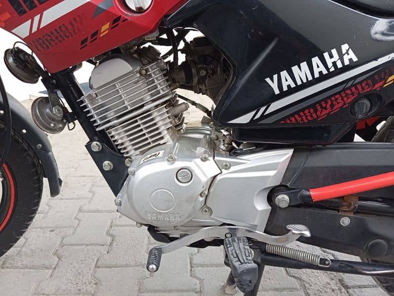 Yamaha 125G 7