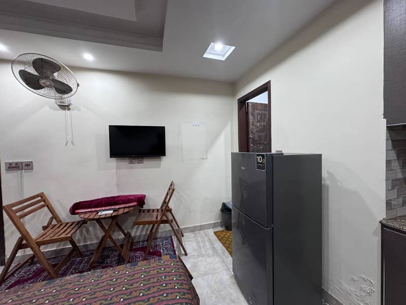 Studio Fully Furnished Luxury Apartment For Sale In Bahria Town Lahore 9