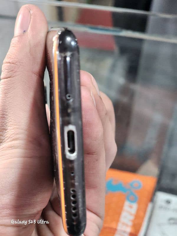 One Plus 7t pro 5g Mclaren Edition 1