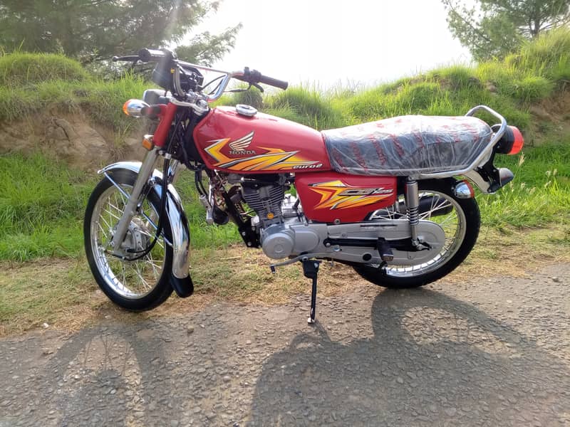 Honda CG 125 2024 3