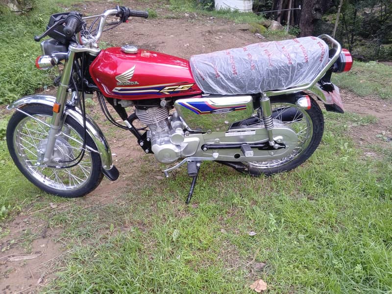 Honda CG 125 2024 8