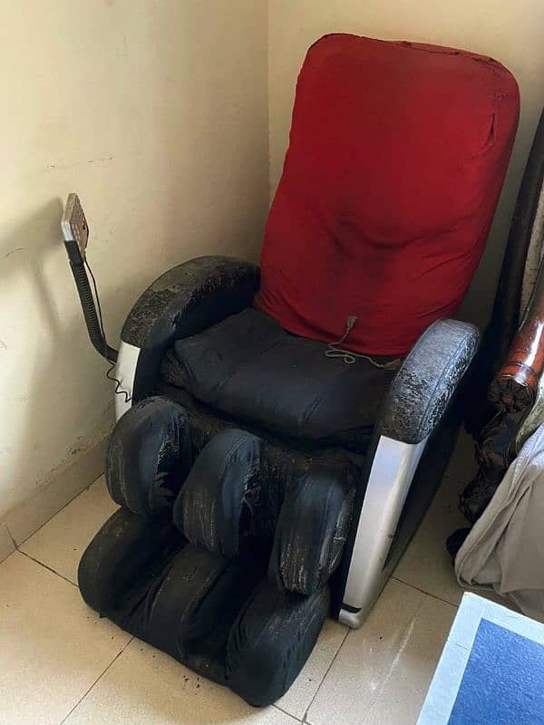 For sale: High-quality JC Buckman Massage Chair 0