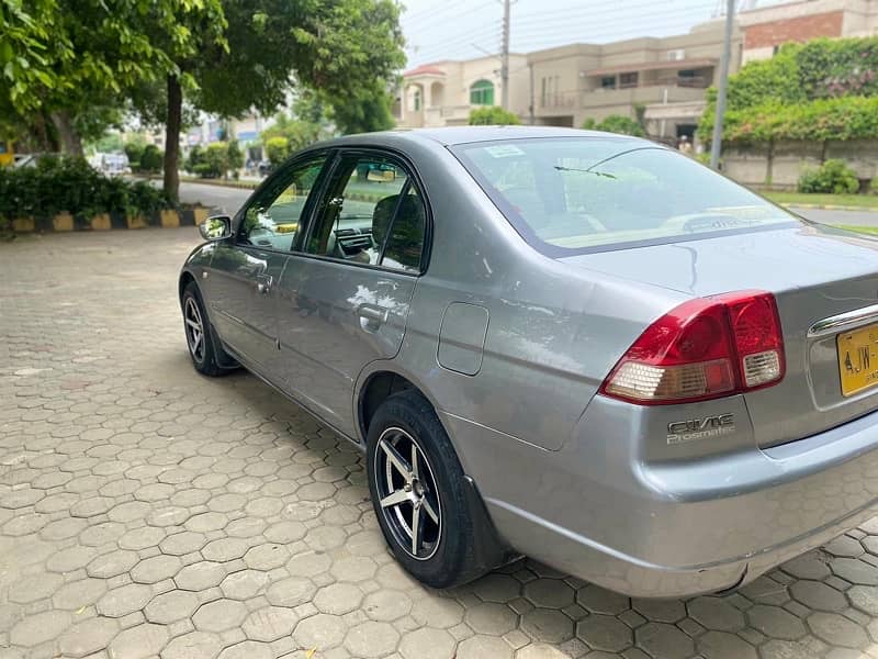 Honda Civic EXi 2005 2