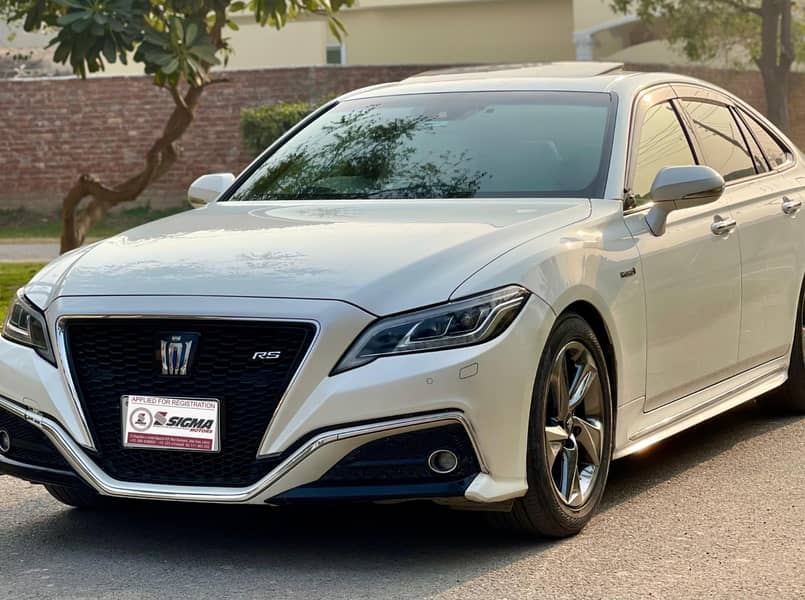 Toyota Crown 2018 RS Hybrid 2