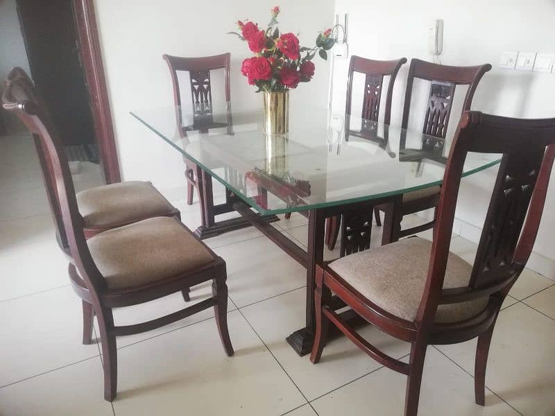 6 Seater Dining Table for Sale 4