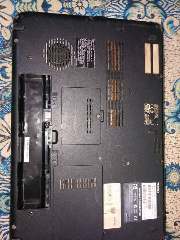 2gb ram 160 hard Dual core no any fault All ok just battery Daly gi 6