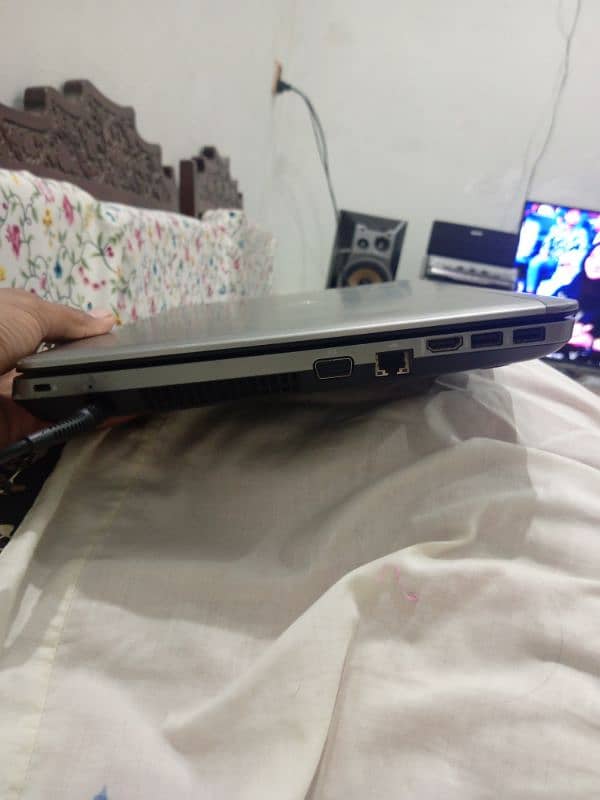 HP laptop corei3 2