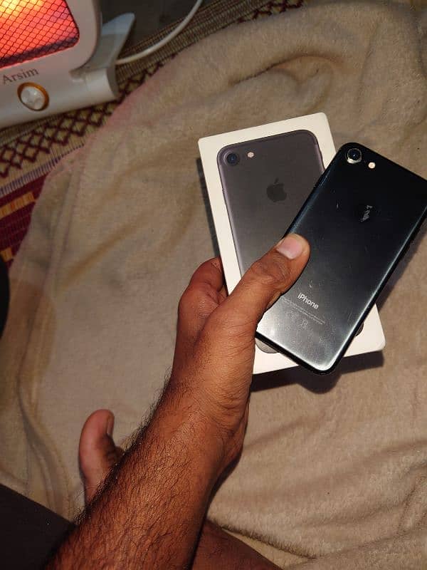 iphone 7 PTA approved urgent sale 0