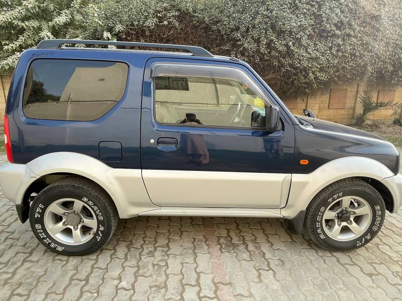 Suzuki Jimny Sierra 2008 Model 2