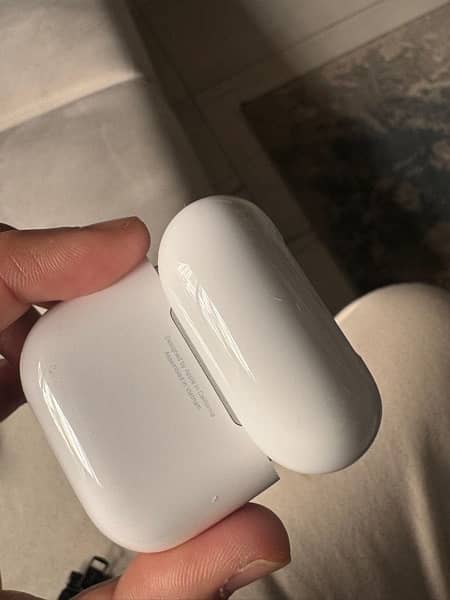 Apple airpods 4 (without ANC) 1