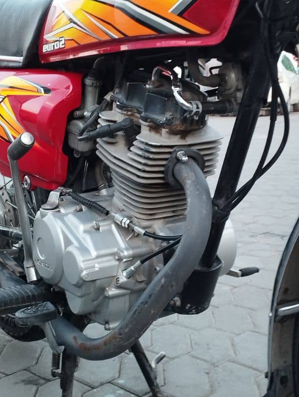 honda 125 is in good condition no any work required first owner bike 7