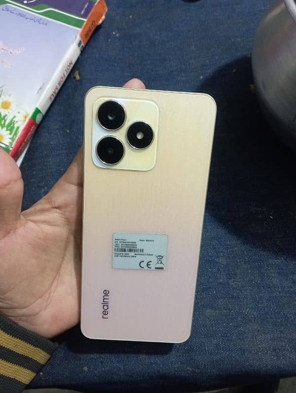 Realme c53 0