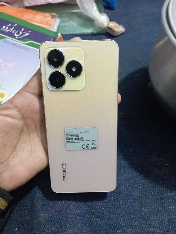 Realme c53 1