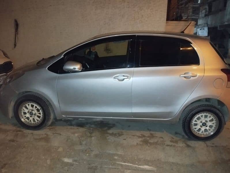 Toyota Vitz 2009/2013 btr then Passo Mira Dayz cultus wagonr alto 1