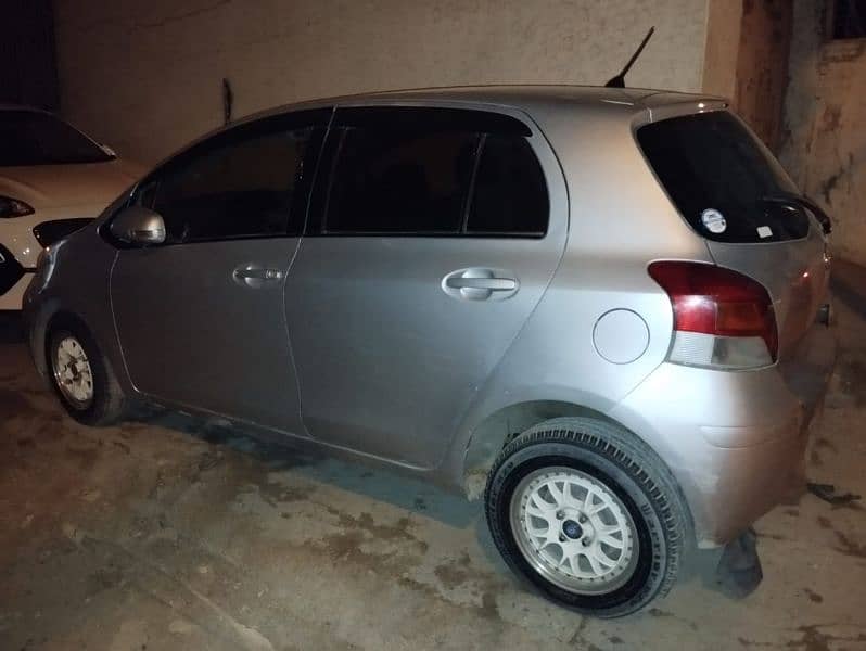 Toyota Vitz 2009/2013 btr then Passo Mira Dayz cultus wagonr alto 3