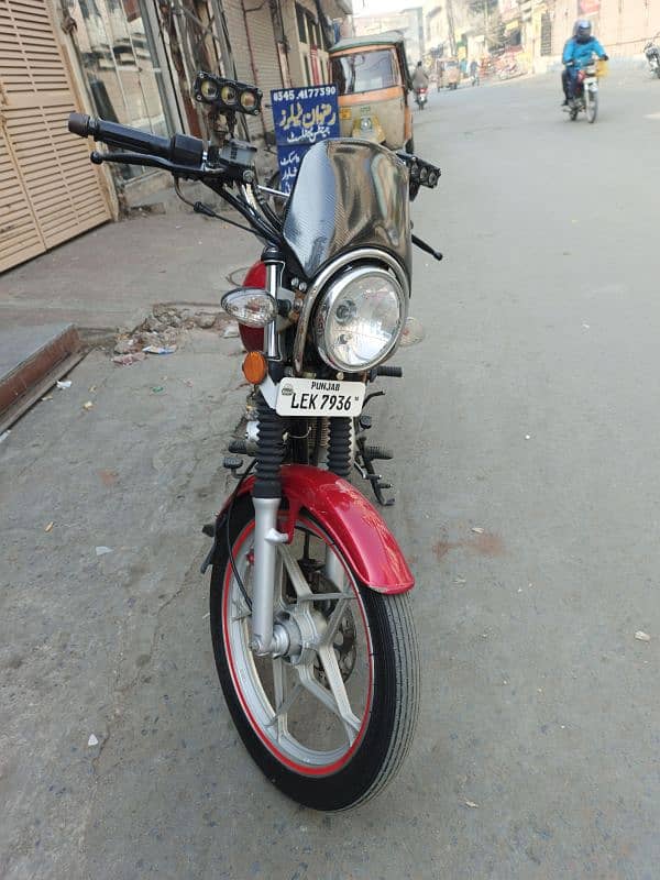 Suzuki GS 150 SE for Sale 4