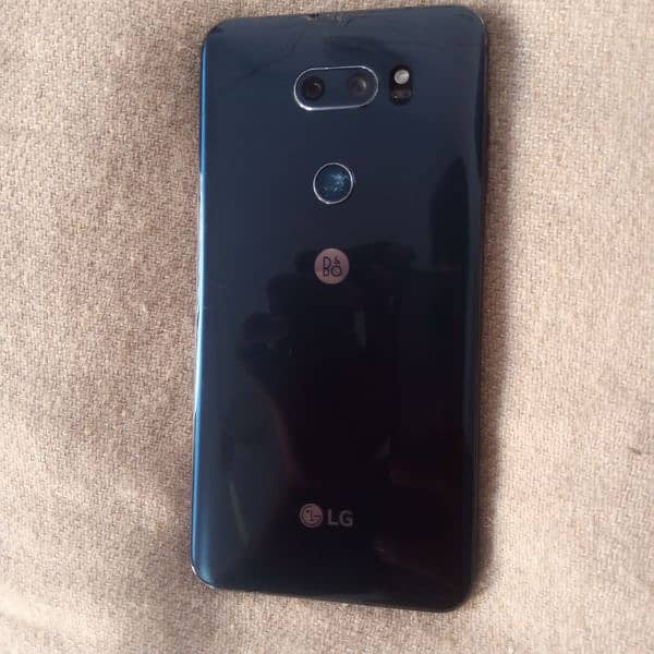 lg v30 thinq 7