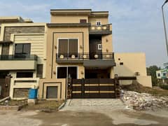 Citi Housing Gujranwala 5 Marla Ultra Modern Classic House Triple Story Design