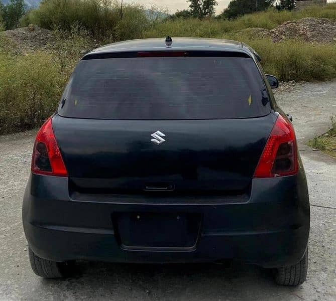 Suzuki Swift 2010 5