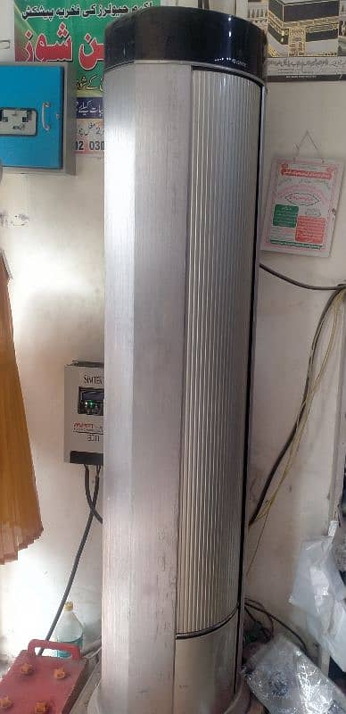 2 ton gree Ac Alamari 03007336119 0