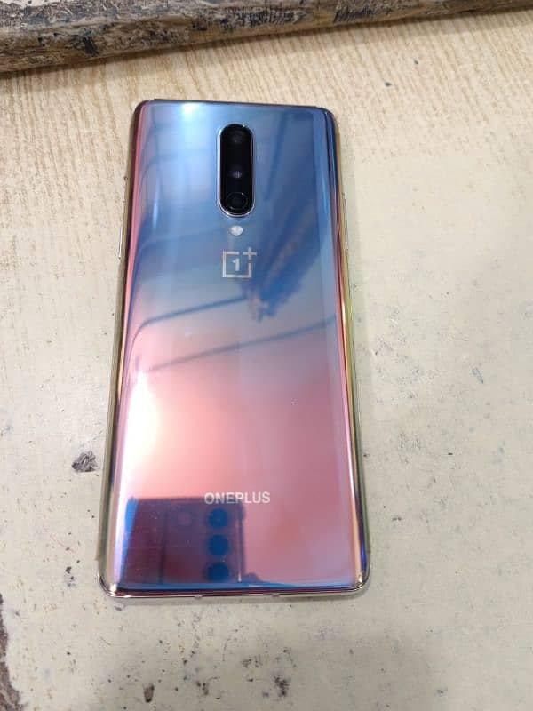 OnePlus 8 12/256 1