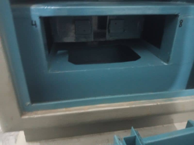 locker safe Tijori ,120 kg weight 6