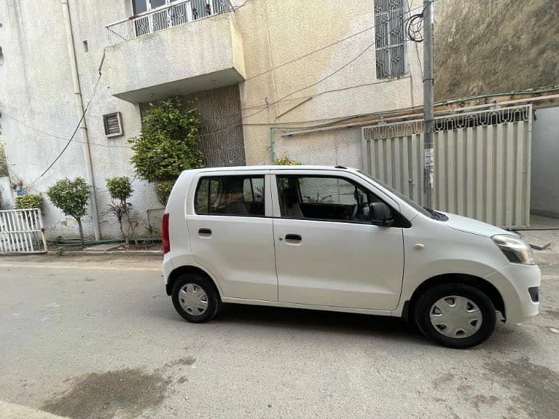 Suzuki Wagon R 2018 8