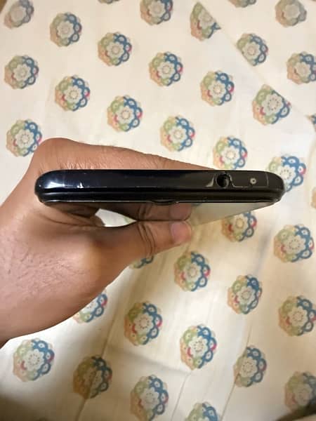 vivo s1 pro 8/128gb. 3