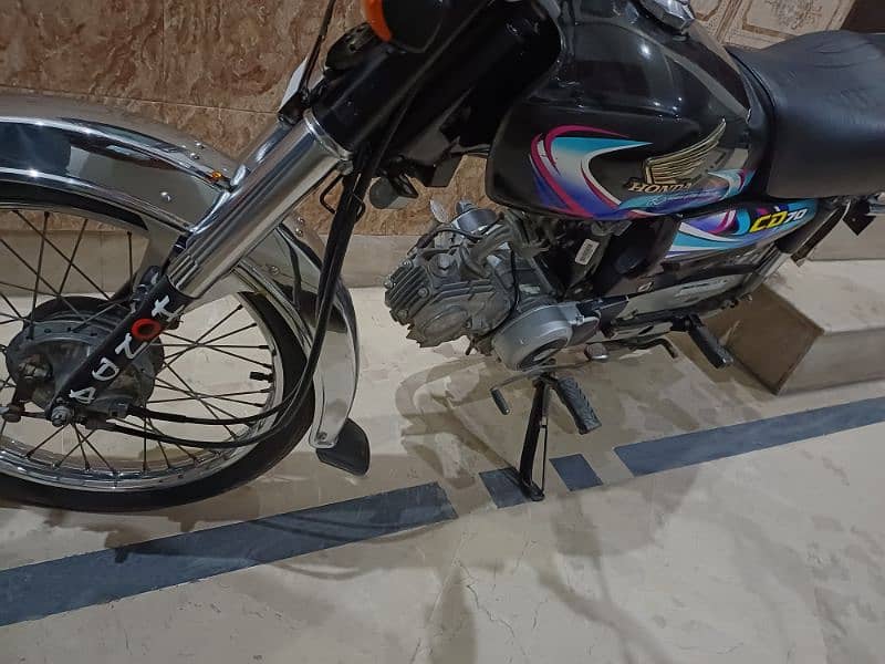 Honda 70 lush o3o417654o8 is par rabta kren 5