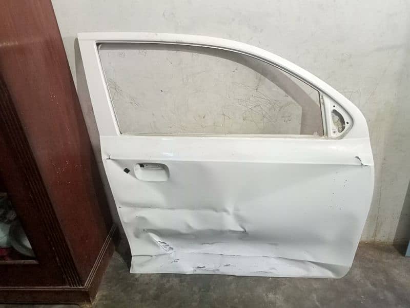 GATE ORIGINAL ALTO AND NEW TYRE FOR SALE 0