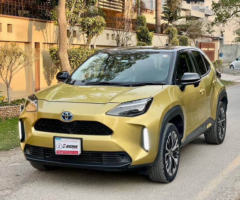 Toyota Yaris Cross E-Four 2021 2