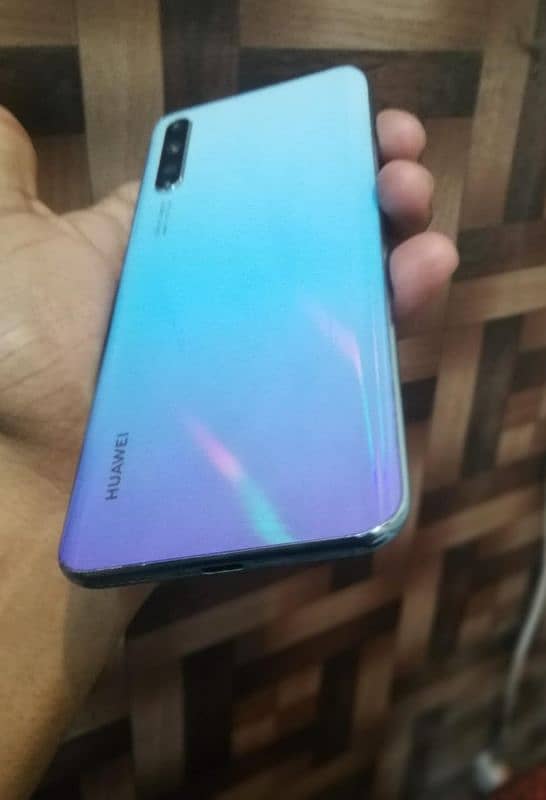 Huawei y8p Amoled display 128GB No open No Repair 6