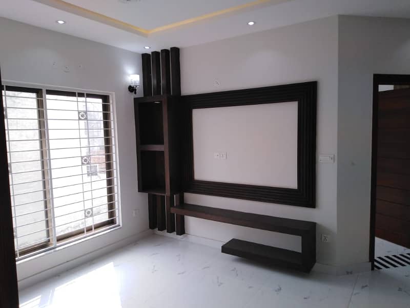 7 MARLA LIKE NEW HOUSE FOR RENT IN SECTOR D BAHRIA TOWN LAHORE 0